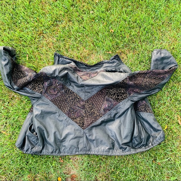 Vintage Genuine Butter Leather Black Bomber Jacket - Picture 10 of 16